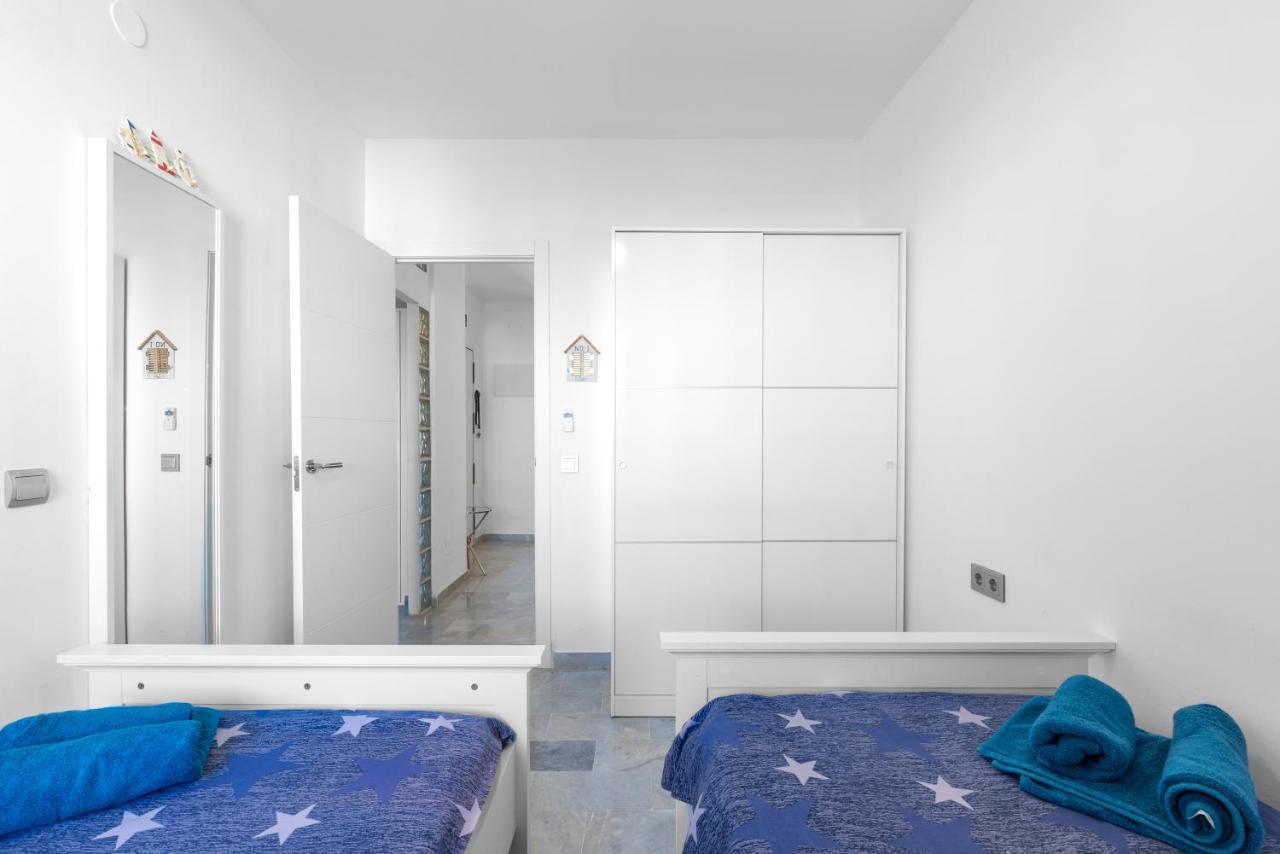 Luxury 3 Bed Apartment Torreblanca ฟูเอนฮิโรลา ภายนอก รูปภาพ