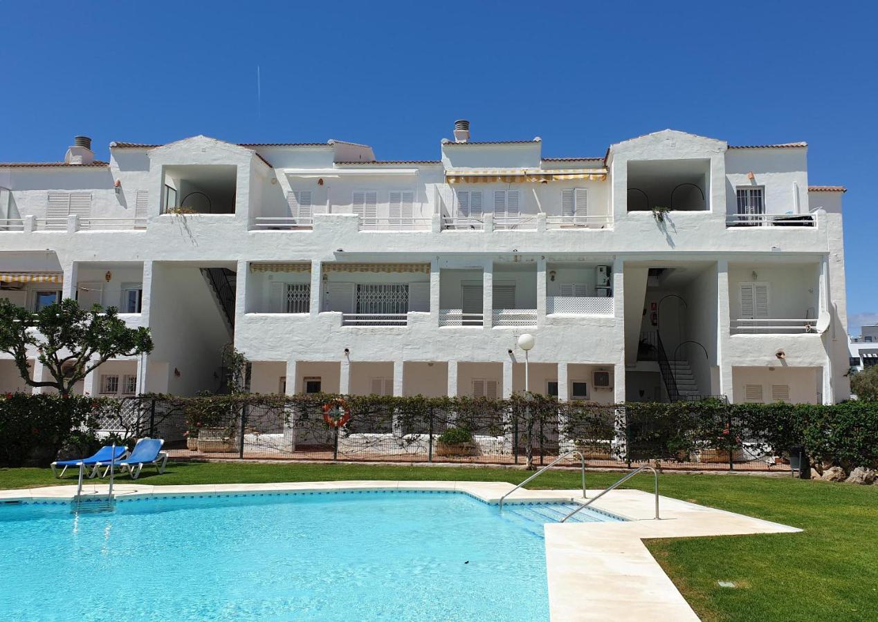 Luxury 3 Bed Apartment Torreblanca ฟูเอนฮิโรลา ภายนอก รูปภาพ
